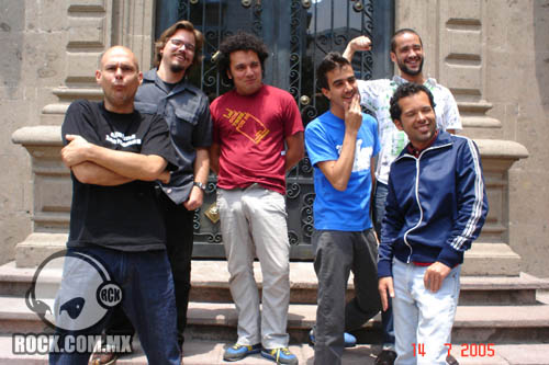 Los Amigos Invisibles